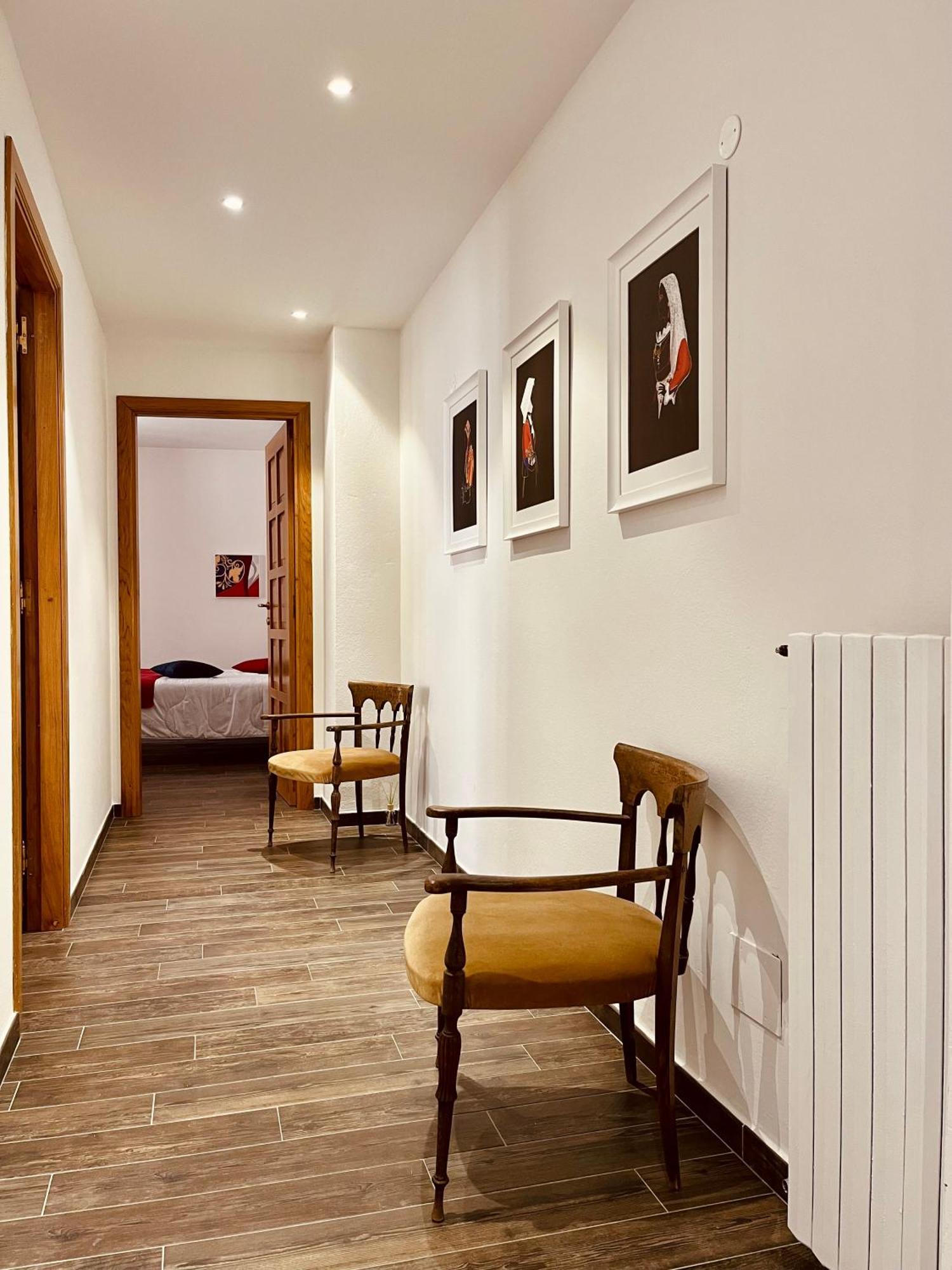 Carrales Guest House Нуоро Екстер'єр фото
