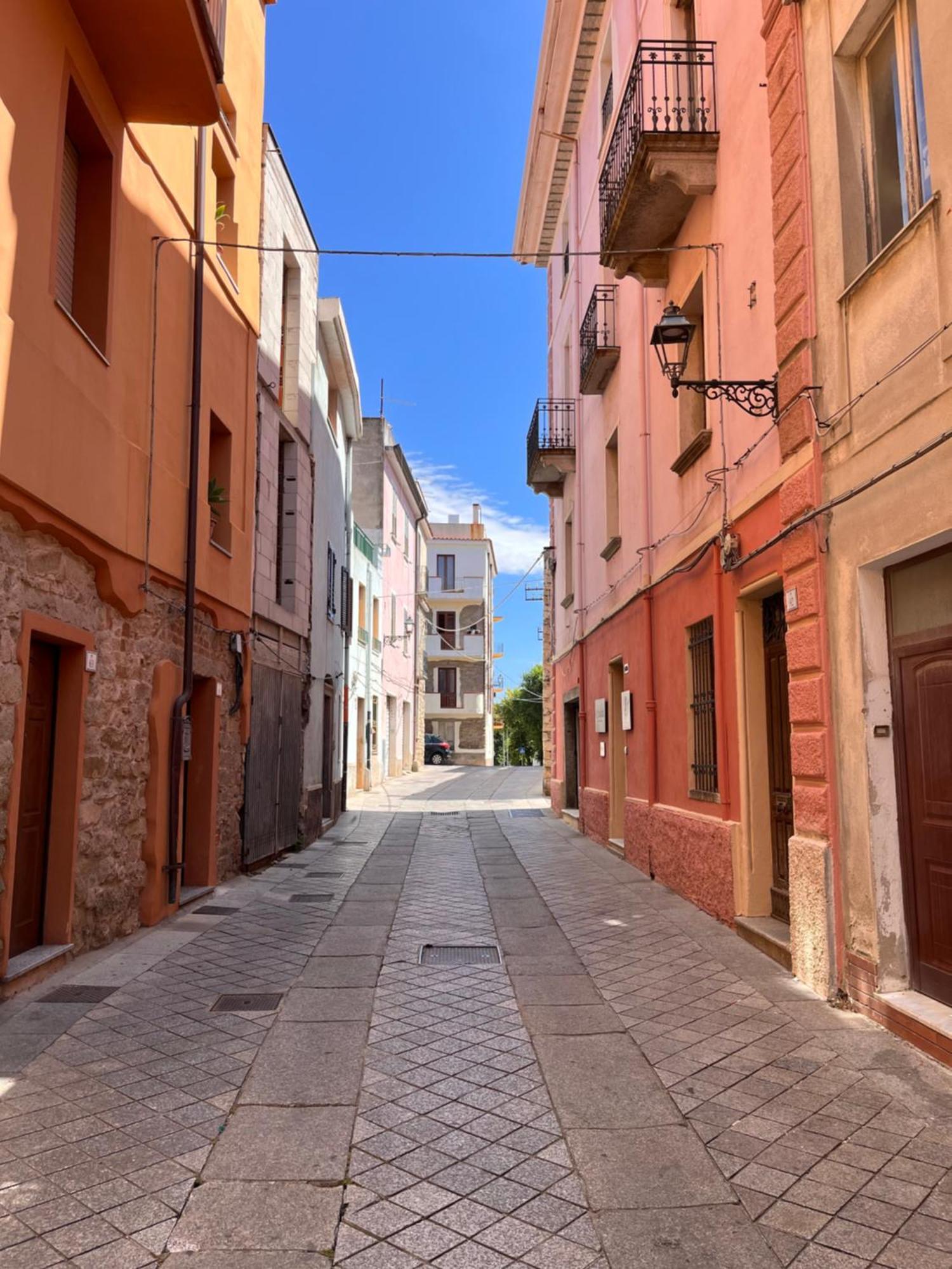 Carrales Guest House Нуоро Екстер'єр фото