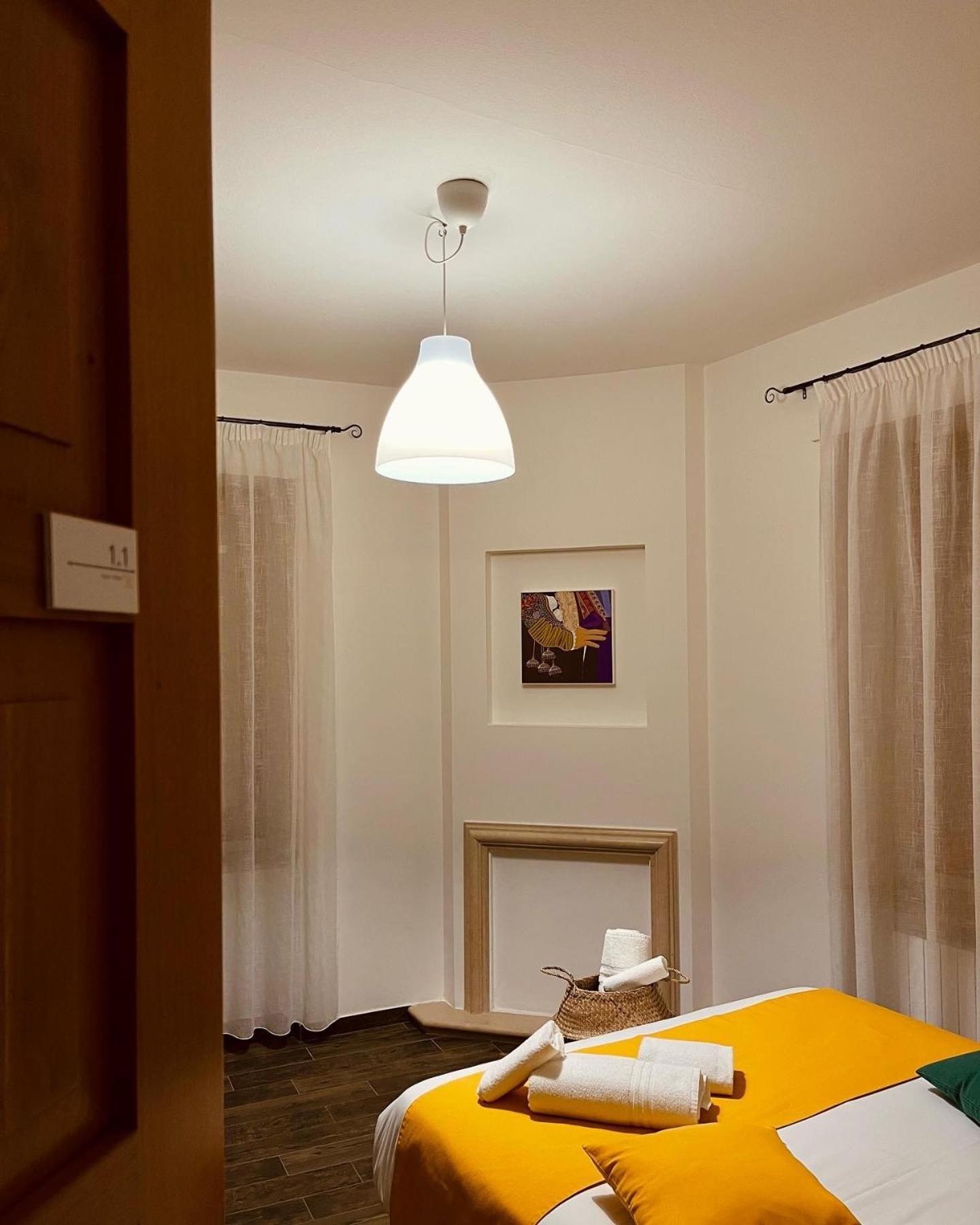 Carrales Guest House Нуоро Екстер'єр фото