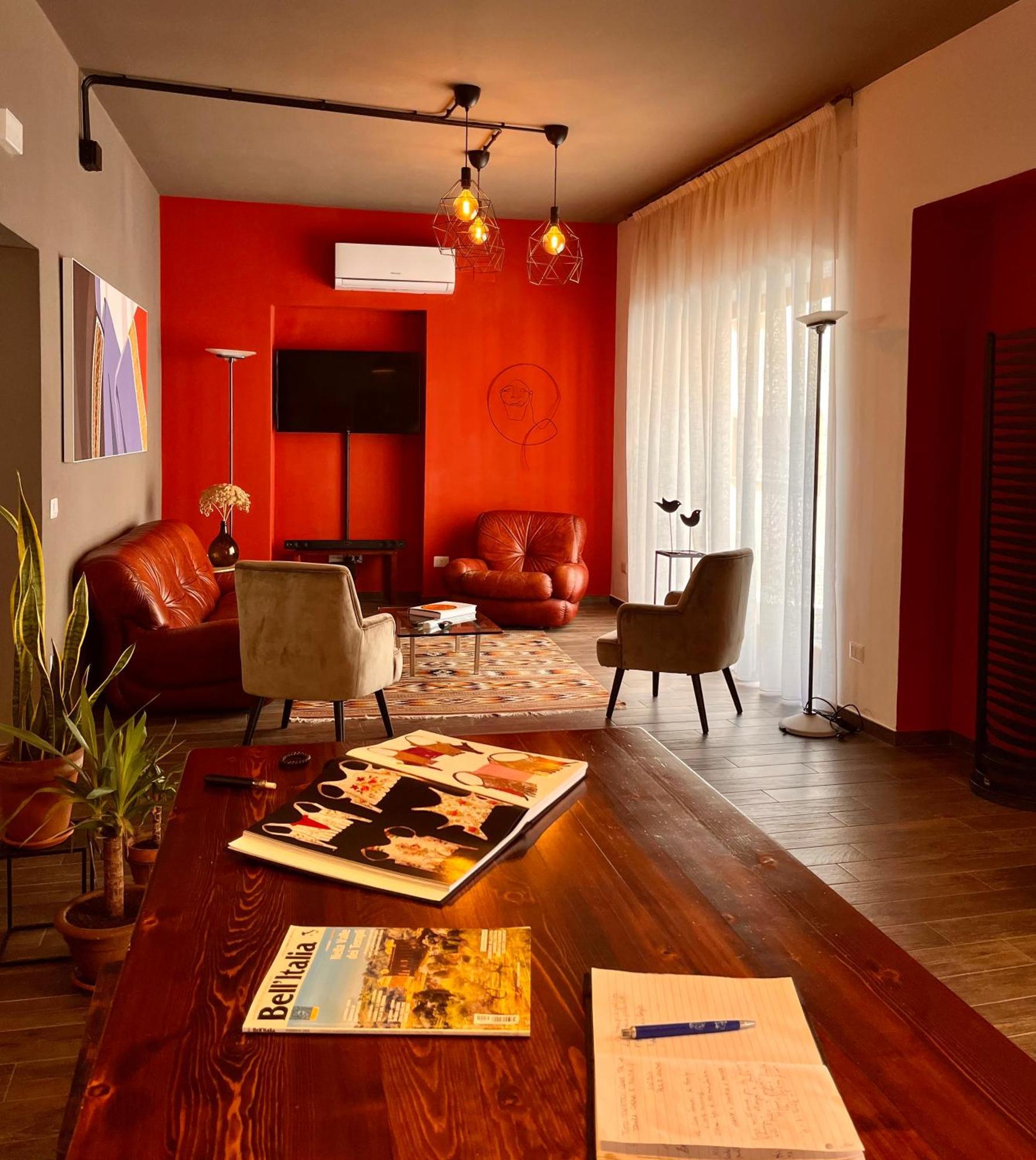 Carrales Guest House Нуоро Екстер'єр фото